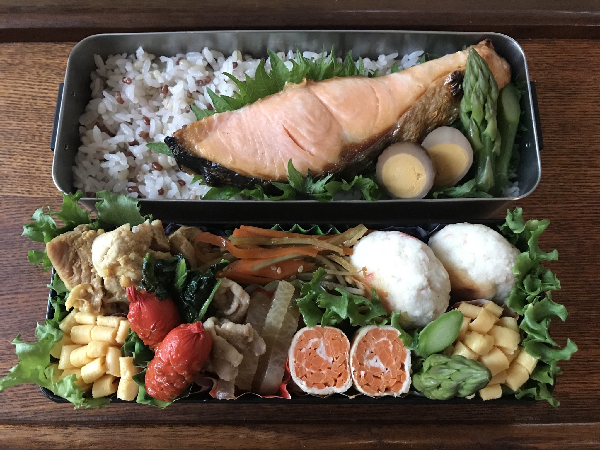 お弁当(鮭弁)